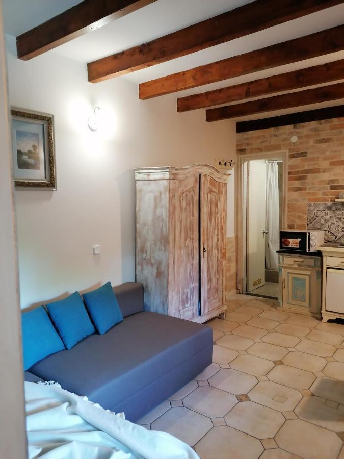 Bastya Apartment