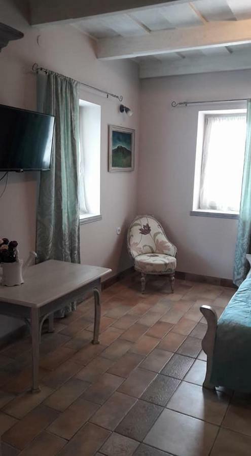 Apartment Bastya